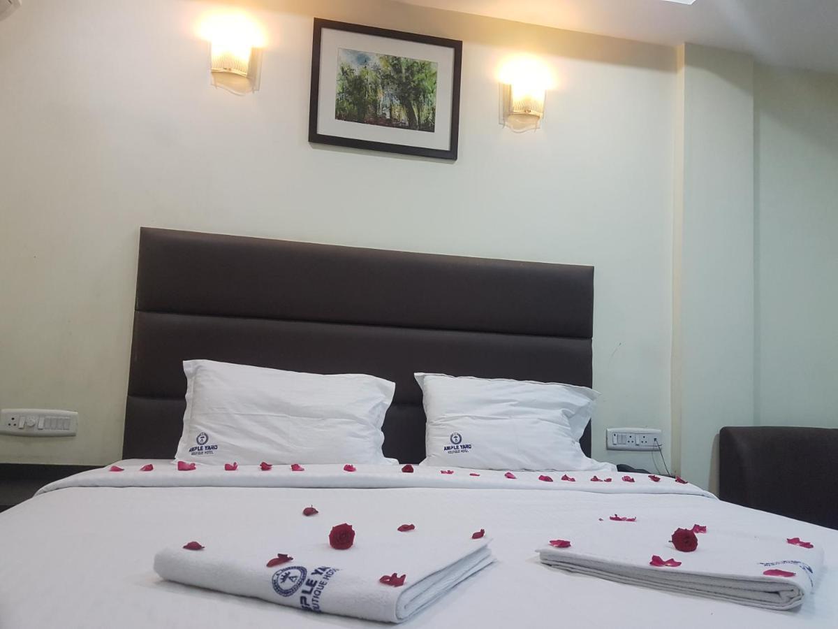 Ample Yard Hotel Chennai Exterior photo